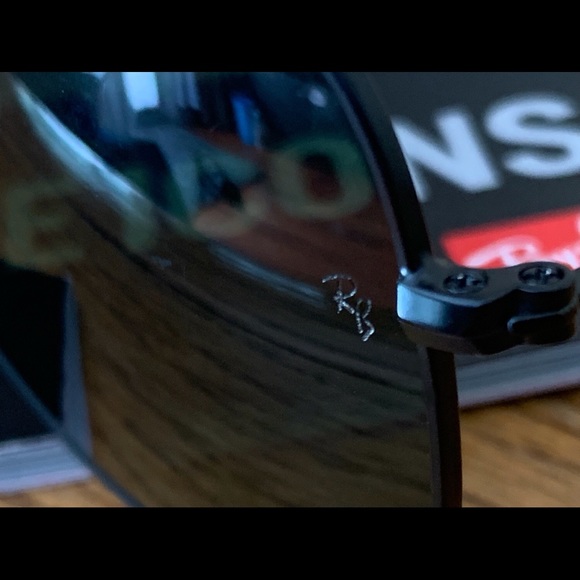 Authentic Ray-Ban Aviator Sunglasses 58mm NEW - Picture 7 of 16